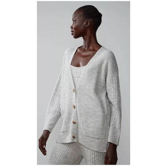 New York & Company Cardigan Sweater Sz L Cable Knit Grey Soft Cozy Preppy Casual - Picture 2 of 16